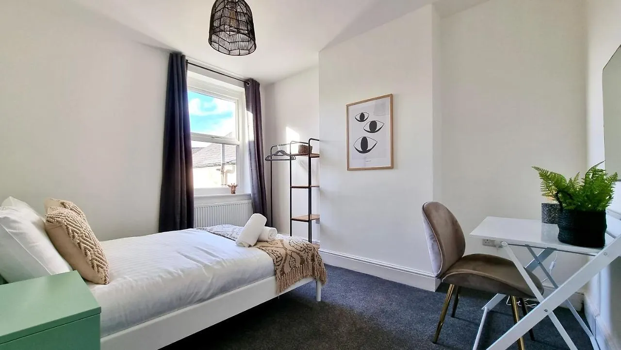 Apartment Moorland House By Switchback Stays Cardiff