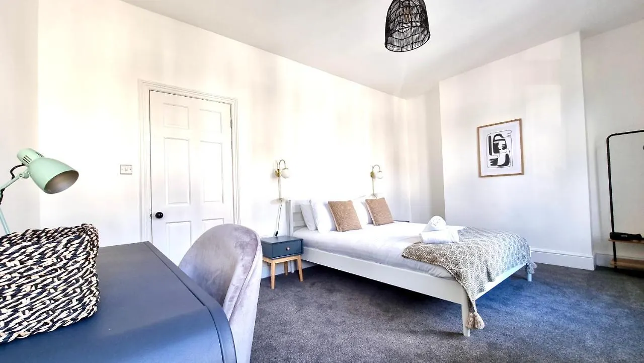 Apartment Moorland House By Switchback Stays Cardiff